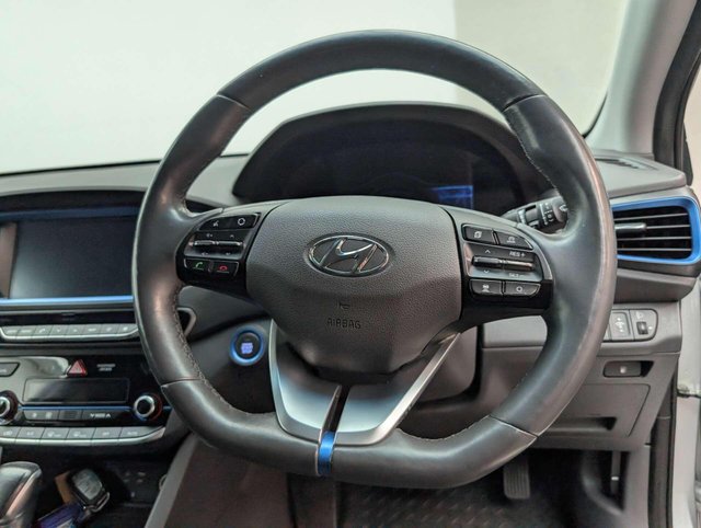 USED 2017 67 HYUNDAI IONIQ 1.6 IONIQ Premium FHEV Semi-Auto 5dr CLICK+COLLECT / HOME DELIVERY