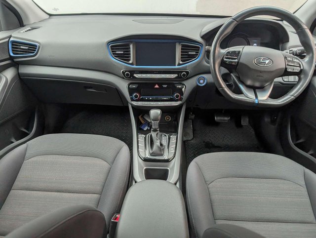 USED 2017 67 HYUNDAI IONIQ 1.6 IONIQ Premium FHEV Semi-Auto 5dr CLICK+COLLECT / HOME DELIVERY