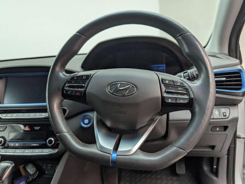 Used 2017 67 HYUNDAI IONIQ 1.6 IONIQ Premium FHEV Semi-Auto 5dr CLICK+COLLECT / HOME DELIVERY