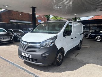 2016 VAUXHALL VIVARO