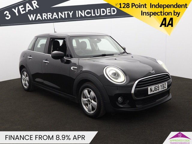 View our MINI Hatch 1.5 Cooper Classic Hatchback 5dr Petrol Manual Euro 6 (s/s) (136 ps)