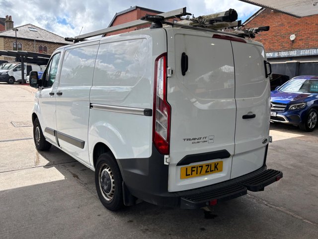 View our FORD TRANSIT CUSTOM
