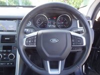 USED 2015 65 LAND ROVER DISCOVERY SPORT 2.0 TD4 HSE SUV 5dr Diesel Auto 4WD Euro 6 (s/s) (180 ps) GLASS PANORAMIC ROOF 