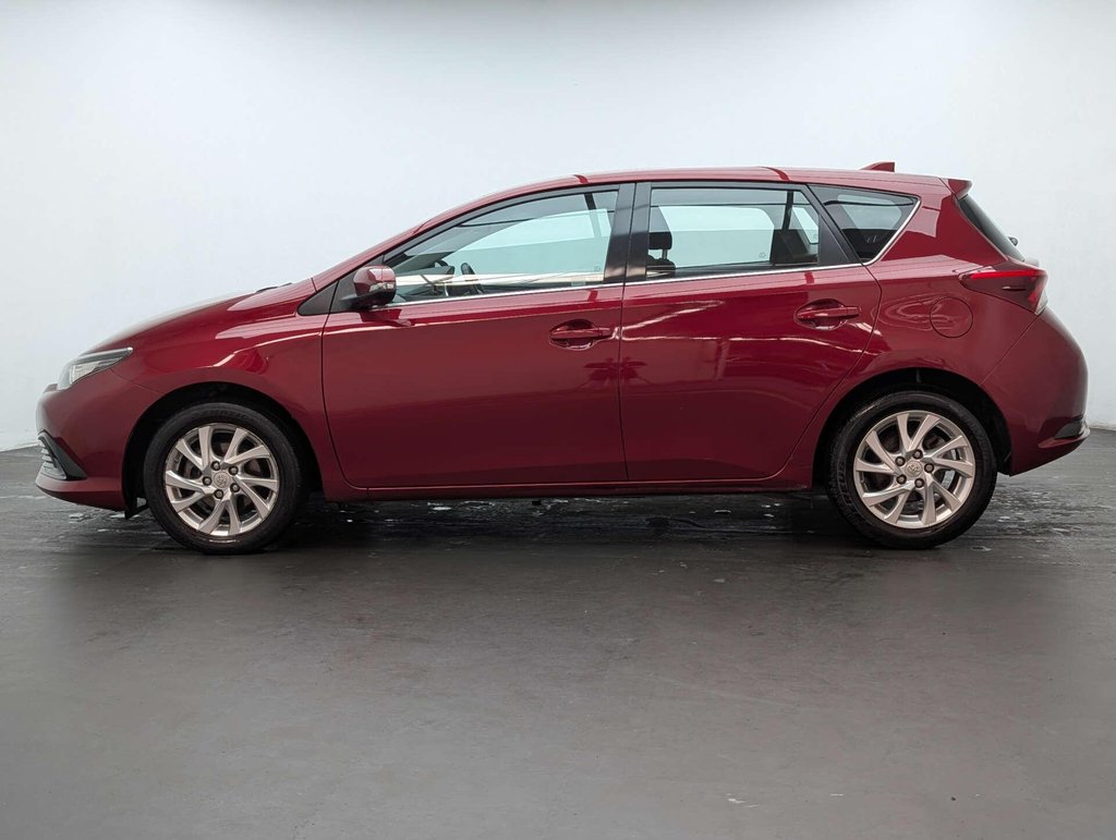 Used 2018 18 TOYOTA AURIS 1.2 Auris Icon Tech VVT-i 5dr CLICK+COLLECT / HOME DELIVERY