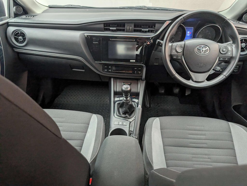 Used 2018 18 TOYOTA AURIS 1.2 Auris Icon Tech VVT-i 5dr CLICK+COLLECT / HOME DELIVERY