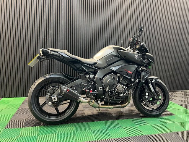 View our YAMAHA MT-10