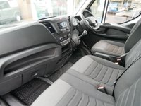 USED 2024 73 IVECO DAILY 2.3 D 35S14 136 BHP 3520 MEDIUM X-HIGH ROOF BUSINESS  MEDIUM WHEELBASE | X- HIGH ROOF | BUSINESS