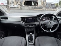USED 2018 67 VOLKSWAGEN POLO 1.0 TSI SE Hatchback 5dr Petrol Manual Euro 6 (s/s) (95 ps) 2 OWNERS FROM NEW+5 SERVICE STAMPS+LOW COST INSURANCE+APPLE CARPLAY+AIR CONDITIONING+FINANCE AVAILABLE ON THIS CAR