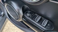 USED 2019 19 MINI HATCH 2.0 Cooper S Exclusive Hatchback 5dr Petrol Steptronic Euro 6 (s/s) (192 ps) *** PANORAMIC ROOF - &pound;5075 WORTH OF EXTRAS - REVERSE CAMERA ***