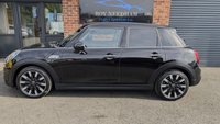USED 2019 19 MINI HATCH 2.0 Cooper S Exclusive Hatchback 5dr Petrol Steptronic Euro 6 (s/s) (192 ps) *** PANORAMIC ROOF - &pound;5075 WORTH OF EXTRAS - REVERSE CAMERA ***
