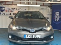 USED 2018 18 TOYOTA AURIS 1.8 VVT-h Icon Hatchback 5dr Petrol Hybrid CVT Euro 6 (s/s) (136 ps)+2 KEYS+1 OWNER FROM NEW+ALLOYS+FSH 7 STAMPS+PARK CONTROL+CLIMATE+AIRCON+USB+AUX+HPI CLEAR+VOSA HISTORY+ 2 KEYS+1 OWNER FROM NEW+ALLOYS+FSH 7 STAMPS+PARK CONTROL+CLIMATE+AIRCON+USB+AUX+HPI CLEAR