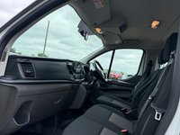 USED 2022 22 FORD TRANSIT CUSTOM 2.0 320 EcoBlue Leader Kombi Double Cab 5dr Diesel Manual L2 H1 Euro 6 (s/s) (130 ps) 