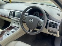 USED 2011 61 JAGUAR XF 3.0d V6 Premium Luxury Saloon 4dr Diesel Auto Euro 5 (240 ps) 
