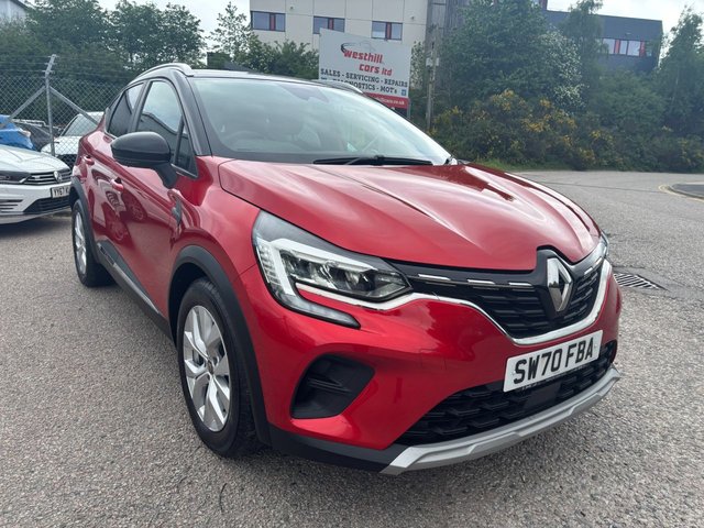 View our RENAULT CAPTUR