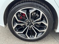 USED 2020 20 FORD FOCUS 1.0T EcoBoost ST-Line X Hatchback 5dr Petrol Manual Euro 6 (s/s) (125 ps) SUNROOF -- SAT NAV -- HEATED SEATS -- CRUISE -- 18in ALLOYS