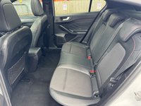 USED 2020 20 FORD FOCUS 1.0T EcoBoost ST-Line X Hatchback 5dr Petrol Manual Euro 6 (s/s) (125 ps) SUNROOF -- SAT NAV -- HEATED SEATS -- CRUISE -- 18in ALLOYS