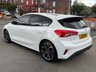 USED 2020 20 FORD FOCUS 1.0T EcoBoost ST-Line X Hatchback 5dr Petrol Manual Euro 6 (s/s) (125 ps) SUNROOF -- SAT NAV -- HEATED SEATS -- CRUISE -- 18in ALLOYS
