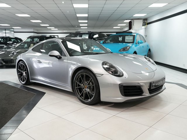 View our Porsche 911 3.0T 991 Carrera 4 Coupe 2dr Petrol PDK 4WD Euro 6 (s/s) (370 ps)