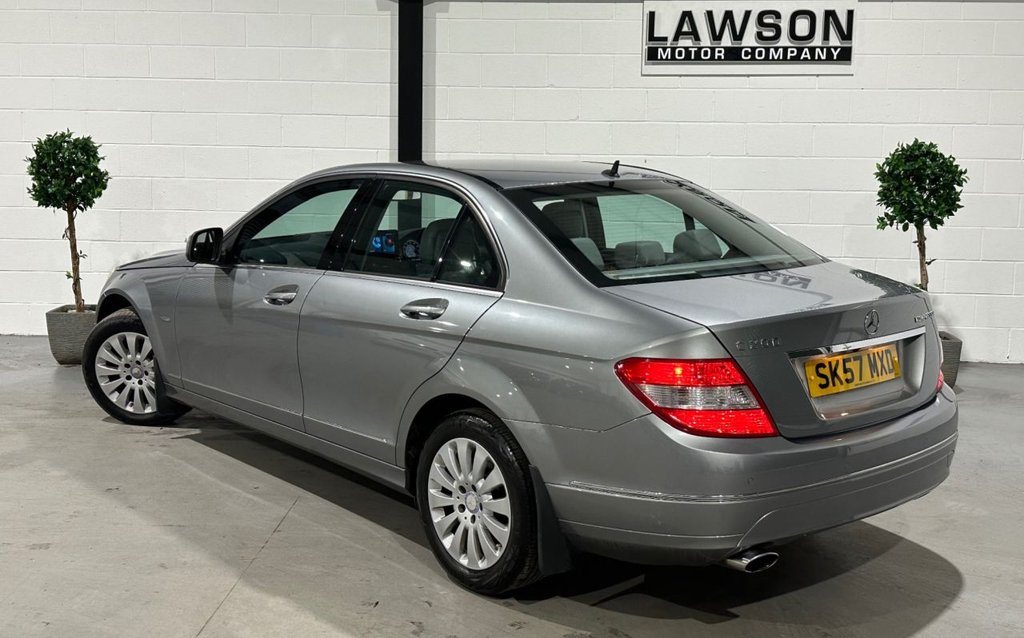 USED 2007 57 MERCEDES-BENZ C-CLASS 1.8 C200K Elegance Saloon 4dr Petrol Auto Euro 4 (184 ps) 