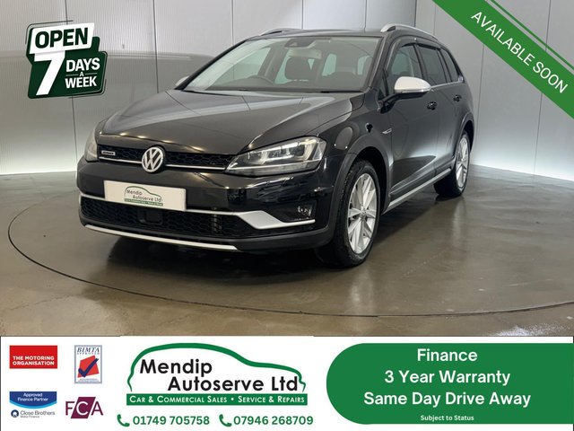 View our VOLKSWAGEN GOLF