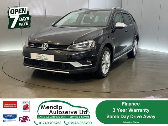 View our VOLKSWAGEN GOLF