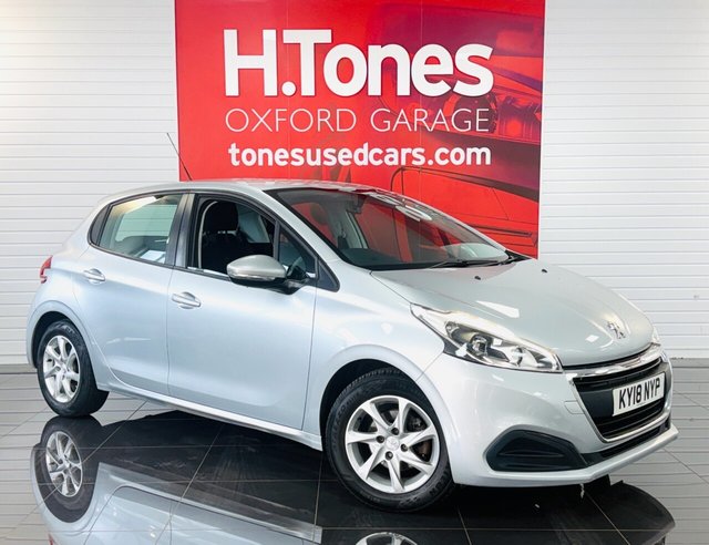 View our PEUGEOT 208