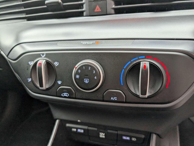 USED 2023 23 HYUNDAI I20 1.0 i20 SE Connect MHEV TGDi 5dr CLICK+COLLECT / HOME DELIVERY