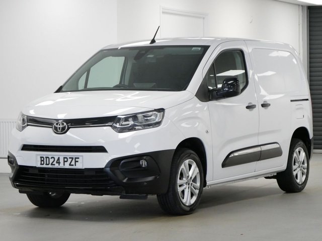 View our Toyota Proace City range