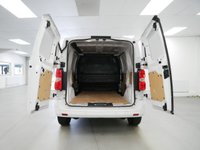 USED 2024 73 VAUXHALL VIVARO 2900 1.5 TURBO D 100 BHP PRO EDITION 6 DOOR  SAT NAV | AIR CON | CAMERA | 6 DOORS