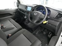 USED 2024 73 VAUXHALL VIVARO 2900 1.5 TURBO D 100 BHP PRO EDITION 6 DOOR  SAT NAV | AIR CON | CAMERA | 6 DOORS