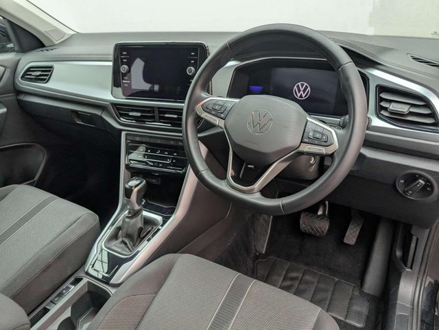 USED 2024 24 VOLKSWAGEN T-ROC 1.5 T-Roc Life TSI Semi-Auto 5dr CLICK+COLLECT / HOME DELIVERY