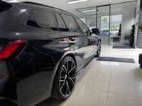 USED 2021 21 BMW 3 SERIES 2.0 330e 12kWh M Sport Touring Auto Euro 6 (s/s) 5dr +M PERFORMANCE+STAR LIGHTS+