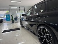 USED 2021 21 BMW 3 SERIES 2.0 330e 12kWh M Sport Touring Auto Euro 6 (s/s) 5dr +M PERFORMANCE+STAR LIGHTS+