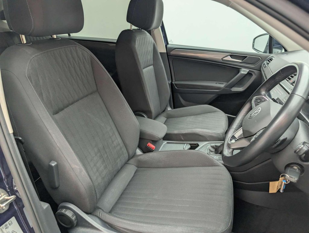 Used 2023 72 VOLKSWAGEN TIGUAN 1.5 Tiguan Allspace Life TSi Semi-Auto 5dr CLICK+COLLECT / HOME DELIVERY