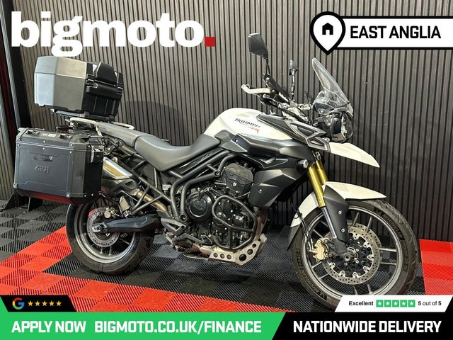 View our TRIUMPH TIGER 800