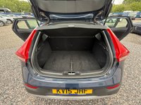 USED 2015 15 VOLVO V40 CROSS COUNTRY 2.0 D4 Lux Nav Hatchback 5dr Diesel Manual Euro 6 (s/s) (190 ps) 
