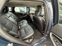 USED 2015 15 VOLVO V40 CROSS COUNTRY 2.0 D4 Lux Nav Hatchback 5dr Diesel Manual Euro 6 (s/s) (190 ps) 