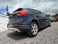 USED 2015 15 VOLVO V40 CROSS COUNTRY 2.0 D4 Lux Nav Hatchback 5dr Diesel Manual Euro 6 (s/s) (190 ps) 