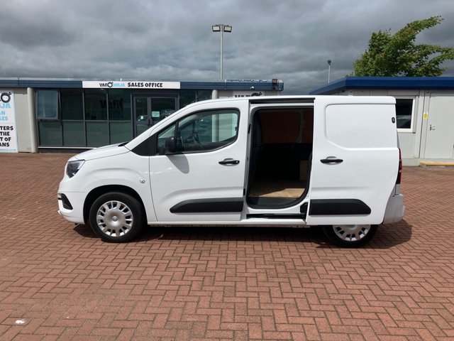 View our VAUXHALL COMBO