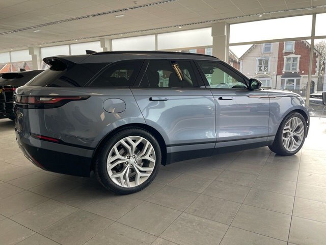 View our LAND ROVER RANGE ROVER VELAR