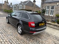 USED 2017 67 SKODA OCTAVIA 2.0 TDI Scout Estate 5dr Diesel DSG 4WD Euro 6 (s/s) (184 ps) Full Service History+Bluetooth+Cruise+Heated Seats+Navigation+Reversing Camera
