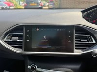 USED 2019 19 PEUGEOT 308 1.2 PureTech GPF Allure EAT Euro 6 (s/s) 5dr 