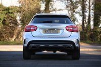 USED 2019 19 MERCEDES-BENZ GLA 2.0 GLA250 AMG Line SUV 5dr Petrol 7G-DCT 4MATIC Euro 6 (s/s) (211 ps) IRIDIUM SILVER METALLIC PAINTWORK + APPLE CARPLAY + REVERSE CAMERA