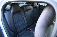USED 2019 19 MERCEDES-BENZ GLA 2.0 GLA250 AMG Line SUV 5dr Petrol 7G-DCT 4MATIC Euro 6 (s/s) (211 ps) IRIDIUM SILVER METALLIC PAINTWORK + APPLE CARPLAY + REVERSE CAMERA