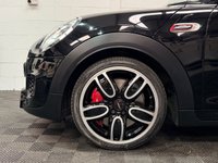 USED 2017 67 MINI HATCH 2.0 John Cooper Works Hatchback 3dr Petrol Auto 8 Spd Euro 6 (s/s) (231 ps) HugeSpec|PanRoof|MediaXL|HarmanKardon|FinanceAvailable