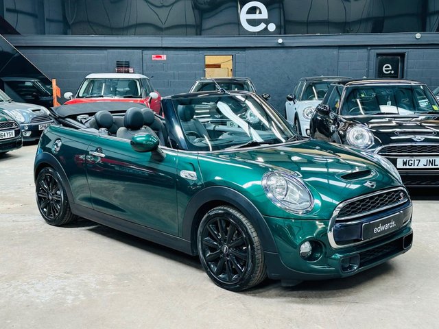 View our MINI CONVERTIBLE