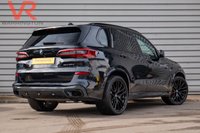 USED 2022 22 BMW X5 3.0 30d MHT M Sport SUV 5dr Diesel Hybrid Auto xDrive Euro 6 (s/s) (286 ps) Sunroof + Harman/Kardon + 7 Seats