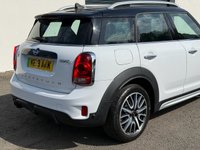 USED 2019 19 MINI COUNTRYMAN 1.5 7.6kWh Cooper SE Sport SUV 5dr Petrol Plug-in Hybrid Auto ALL4 Euro 6 (s/s) (224 ps) LOW MILES*SPORTS SEATS*TWO TONE