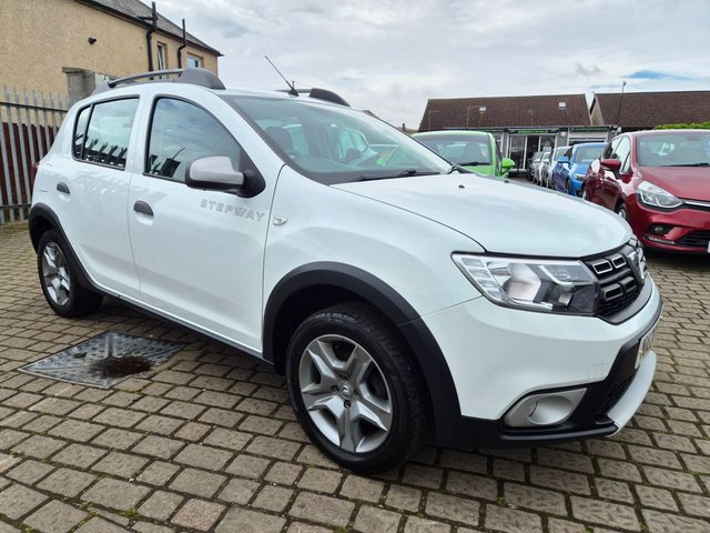 View our DACIA SANDERO STEPWAY