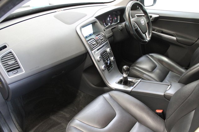 View our VOLVO XC60